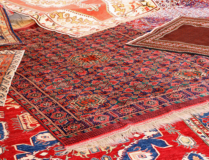 Noleggio guide e passatoie in moquette per condomini a Roma